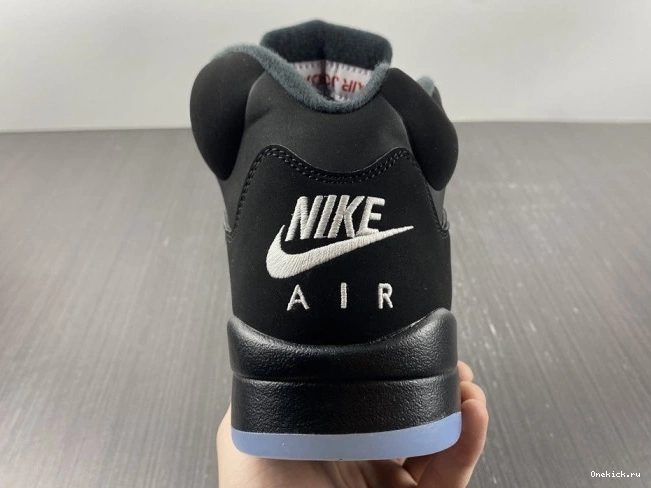 One Kick Black 5 Retro (2016) Jordan Metallic 845035-003 0731